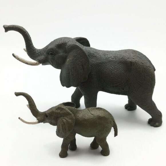 7 Wild Animal Figures Larger Size African Jungle Safari Zoo Elephants Lions Lot - Picture 3 of 12